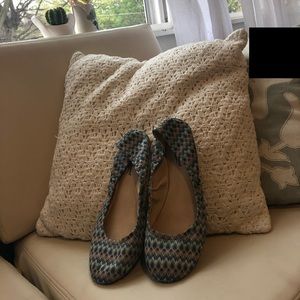 Lucky brand flats 8.5